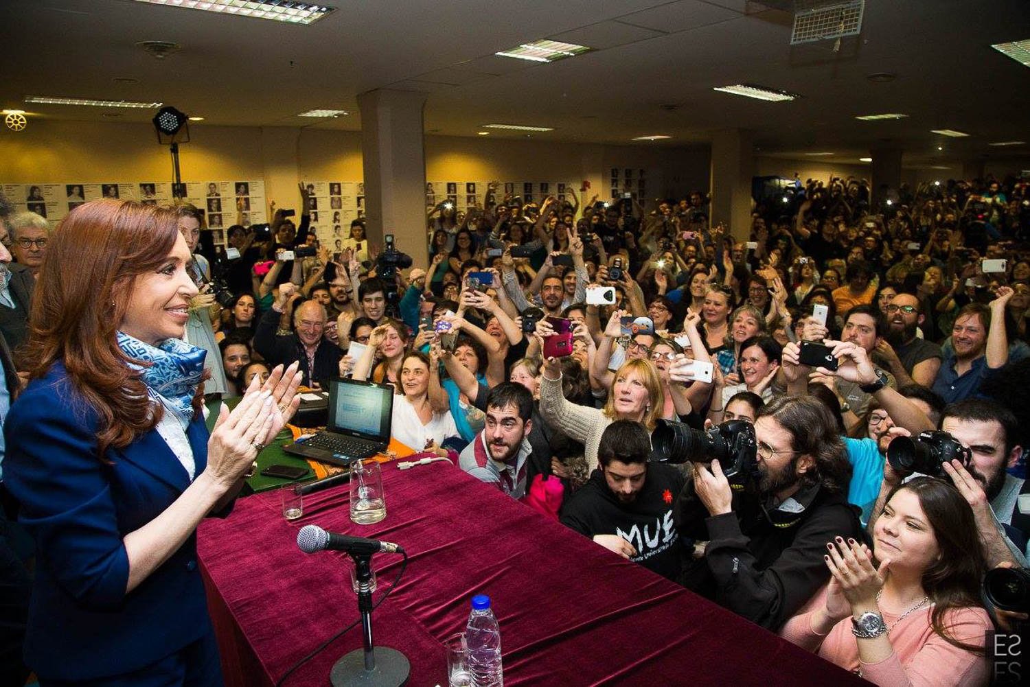 Fotografía de Estanislao Santos: Fotos de Cristina Fernández y Néstor Kirchner